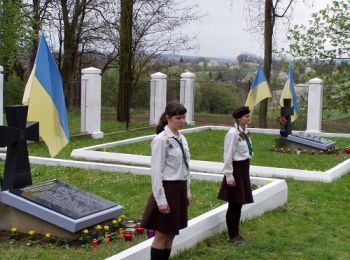 поляки «откорректировали» надписи на могилах украинских нацистов, зверствовавших в перемышле