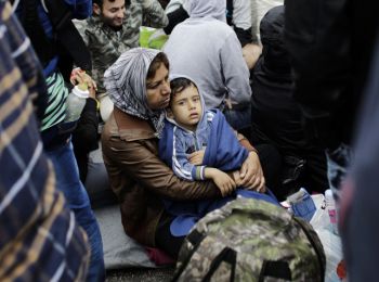 меркель: европа не решит проблему с беженцами без россии и сша