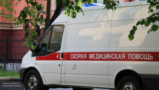 В Омске «скорая помощь» привезла больных к зданию Минздрава из-за отказа медучреждений их принять