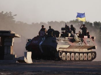 скр передаст западным судам 2,5 тыс томов доказательств преступлений украинской армии