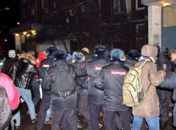 жители московского района новокосино попали в полицию за протест против стройки