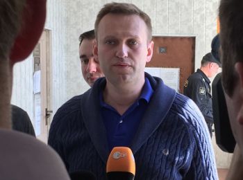 навальный обозвал в суде журналистов вгтрк «злодеями» и потребовал сатисфакции