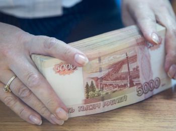 минфин обещает укрепление рубля в 2016 году