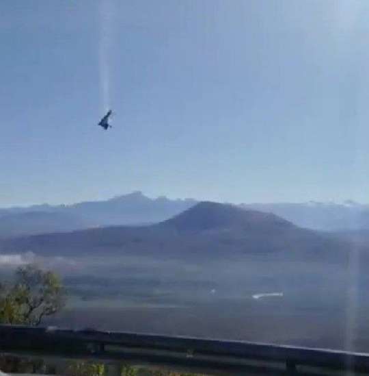 Погибли два человека: в горах Адыгеи во время полёта загорелся мотодельтаплан (ВИДЕО)