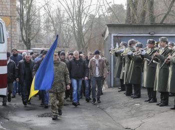украина запретила въезд по российскому паспорту, чтобы призывники не бежали от мобилизации