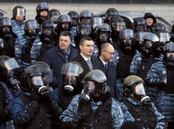 Украина, групповой портрет без героя