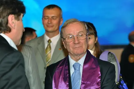 Ересиарх «Союза со-творцОв Святой Руси» Леонид Маслов