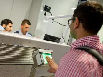 депутат госдумы отказался от своих слов о введении выездной визы - Сайт Газеты «Совершенно Секретно»