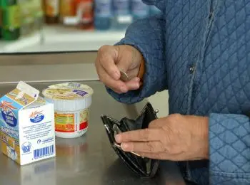 россияне стали экономить на еде - Сайт Газеты «Совершенно Секретно»