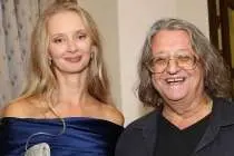 Сын музыканта Александра Градского обвинил последнюю жену отца в краже денег