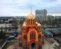 В Ленобласти женщина, подъехавшая к церкви на дорогом авто, украла мощи Николая Чудотворца