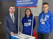 Челябинский депутат прифотошопил свою голову к телу другого парламентария, чтобы отчитаться в соцсетях