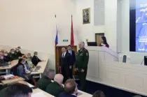 Глава Промсвязьбанка выступил перед преподавателями и выпускниками Академии Генштаба по вопросам финансирования ОПК