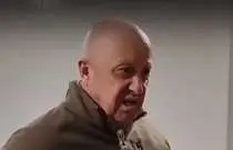 «Баб не насилуй, не грабь, не воруй»: первые экс-заключенные, сражавшиеся в ЧВК «Вагнер», завершили контракт (ВИДЕО)