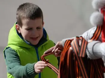 латвия запретит георгиевские ленточки из-за ассоциаций с оккупацией крыма - Сайт Газеты «Совершенно Секретно»