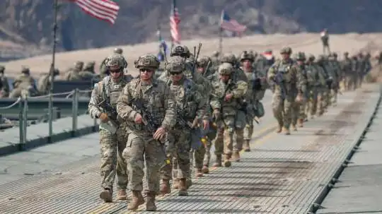 США готовятся отправить еще до 10 тысяч военных на Ближний Восток