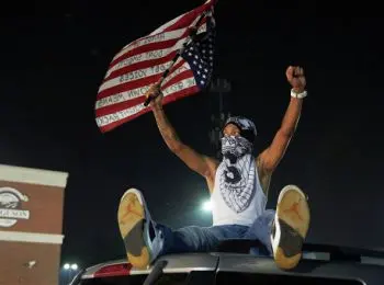 в фергюсоне объявлено чрезвычайное положение из-за беспорядков - Сайт Газеты «Совершенно Секретно»