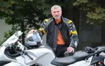 «Почему мотоцикл BMW, а не «Урал»: скандальный депутат попал в ДТП в центре Москвы (ВИДЕО)