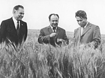 ЖЕЛЕЗНЫЙ МИНИСТР - Совершенно Секретно