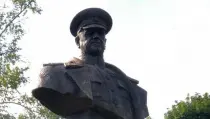 В Харькове восстановили бюст маршала Жукова