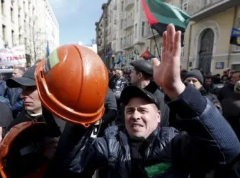 «оппозиционный блок» покинул заседание рады в знак солидарности с бастующими шахтерами - Сайт Газеты «Совершенно Секретно»