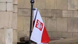Польша закрывает последнее работающее в стране генконсульство РФ. Россия пообещала ответить