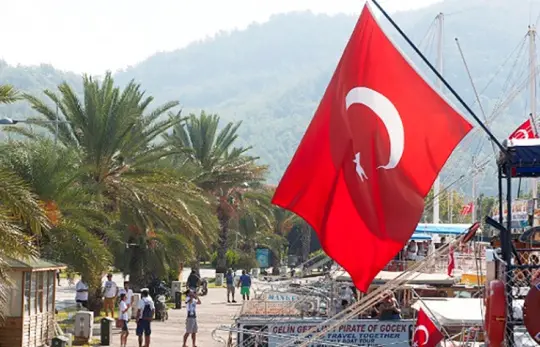 Авантюра Эрдогана в Сирии привела к травле россиян в Турции - Совершенно Секретно