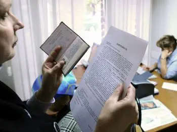 российских нотариусов обязали самостоятельно собирать справки для клиентов - Сайт Газеты «Совершенно Секретно»