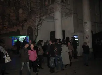 жители крыма встали в очереди в банкоматы и супермакеты - Сайт Газеты «Совершенно Секретно»