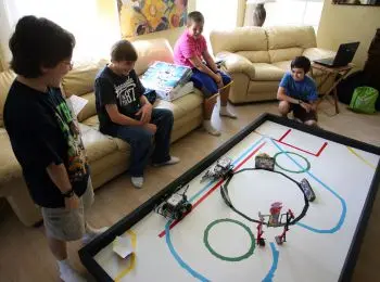 в россии за 3 года количество сирот сократилось на 45 тысяч - Сайт Газеты «Совершенно Секретно»