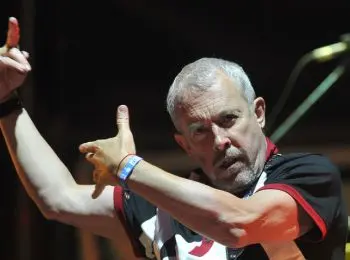 макаревич отсудил у “известий” и проханова полмиллиона рублей - Сайт Газеты «Совершенно Секретно»