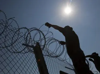 латвия построит забор на границе с белоруссией из-за нелегалов - Сайт Газеты «Совершенно Секретно»