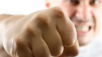 в красноярске водитель автобуса избил пенсионера и считает себя правым - Сайт Газеты «Совершенно Секретно»