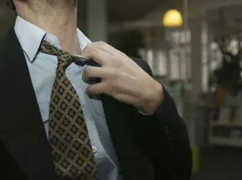 ДОЛОЙ ГАЛСТУКИ! - Совершенно Секретно