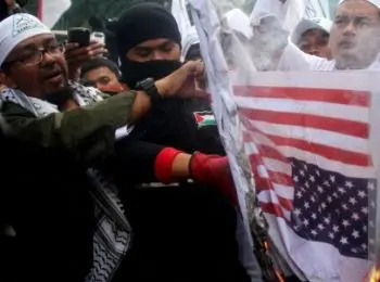 Вашингтон передает войну на подряд - Совершенно Секретно