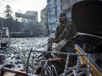 милиция стала применять против митингующих в киеве камни - Сайт Газеты «Совершенно Секретно»