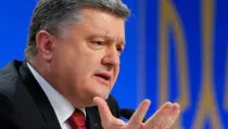В отношении Порошенко завели 11 уголовных дел