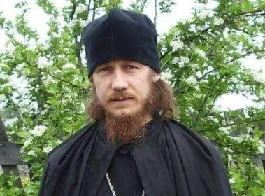 иеромонаха-раскольника арестовали на урале за «респект» в соцсетях - Сайт Газеты «Совершенно Секретно»