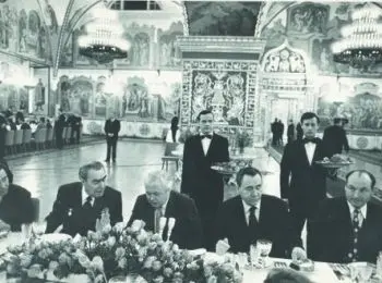 Диктатура жены навредила Горбачёву - Совершенно Секретно