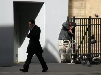 новости недели: бедность и миллиардеры, русский язык в донбассе, нато у границ рф, «цветочные санкции», революция «правого сектора» - Сайт Газеты «Совершенно Секретно»