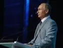 Путин предостерег молодежь от раскола России