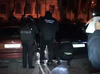 неизвестный в киеве бросил гранату в депутатов верховной рады - Сайт Газеты «Совершенно Секретно»