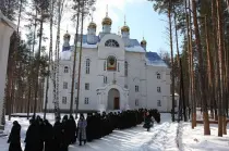 В Среднеуральский монастырь приехали сотрудники силовых структур