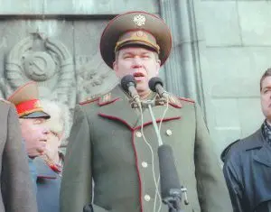 Фавориты мятежей - Совершенно Секретно