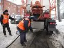 Российским дорожникам разрешили укладывать асфальт в мороз и дождь
