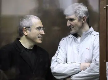 ЮКОС ВСТАЛ НЕ С ТОЙ NOGA - Совершенно Секретно