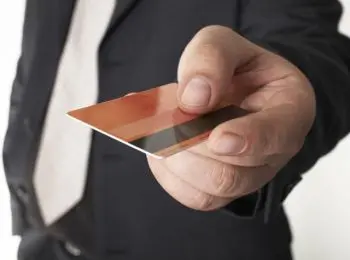 зарплаты запретят выдавать наличными - Сайт Газеты «Совершенно Секретно»