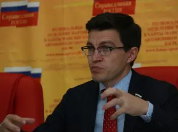 Чиновникам, чье лицо в экран не влезает, уже нигде не помогут - Совершенно Секретно