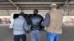 ФСБ заявила о предотвращении попытки отправки взрывных устройств в зону СВО под видом стелек для обуви