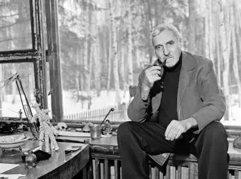 ГЛАВНОЕ ПОЛЕ КОНСТАНТИНА СИМОНОВА - Совершенно Секретно